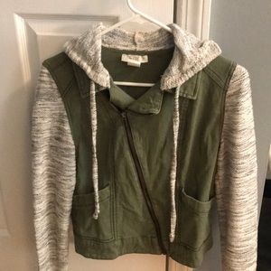 Hooded Cropped Jacket